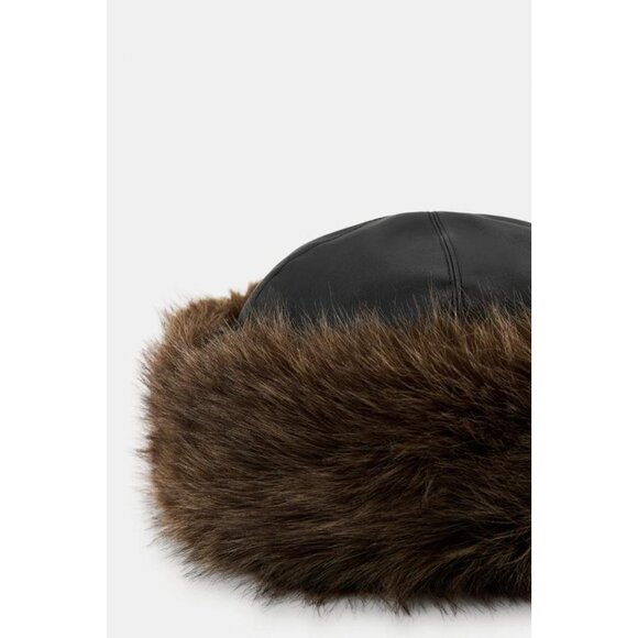 ZARA DOUBLE-FACED FAUX LEATHER HAT - Picture 4 of 4